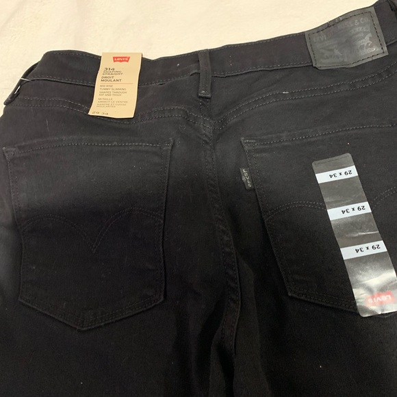 Brand new Levi Jean trouser - Picture 3 of 4